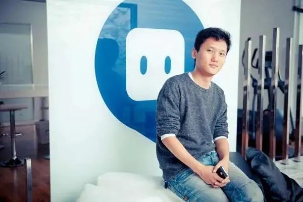 陌陌为什么会被推到风口浪尖？